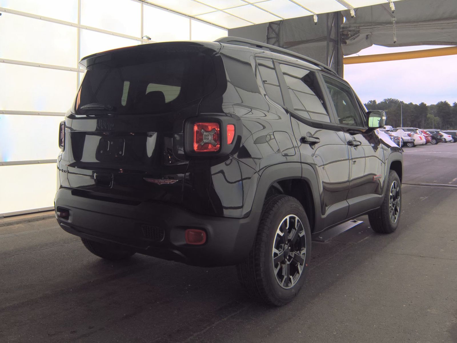 2023 Jeep Renegade Trailhawk AWD