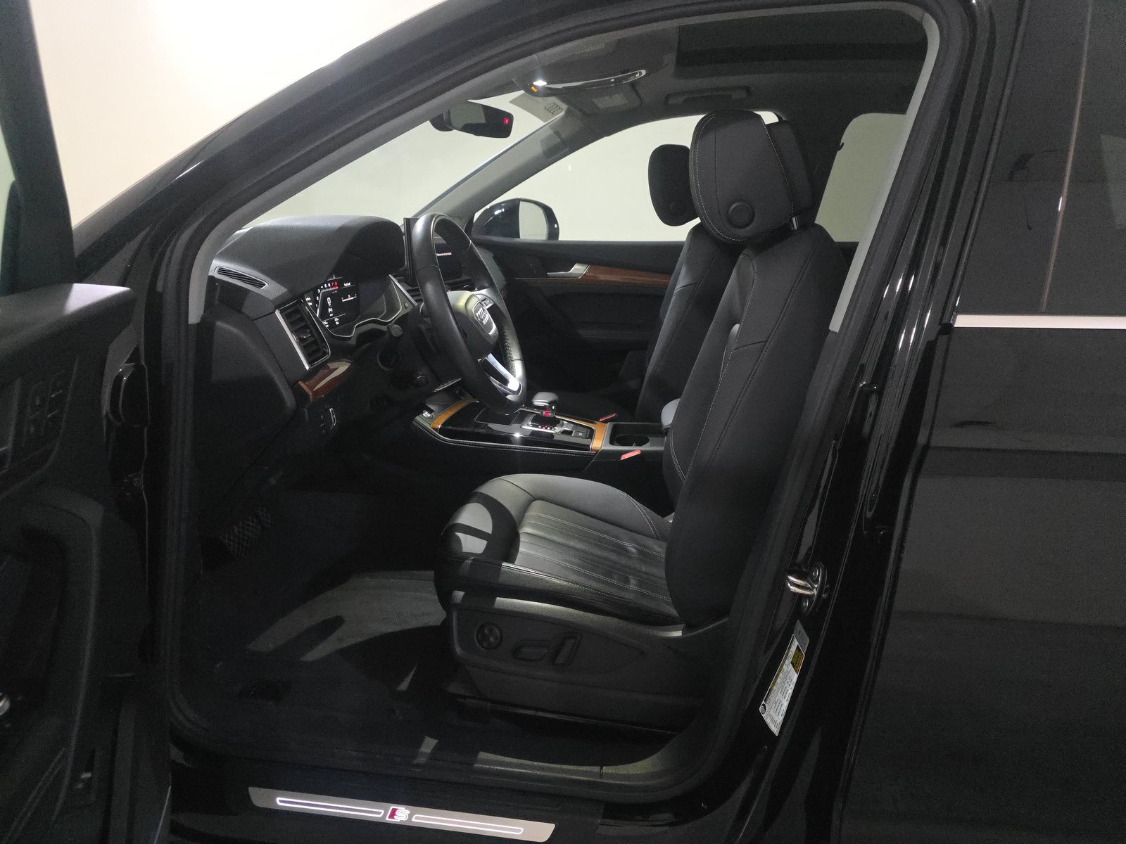 2023 Audi Q5 S line Premium Plus AWD