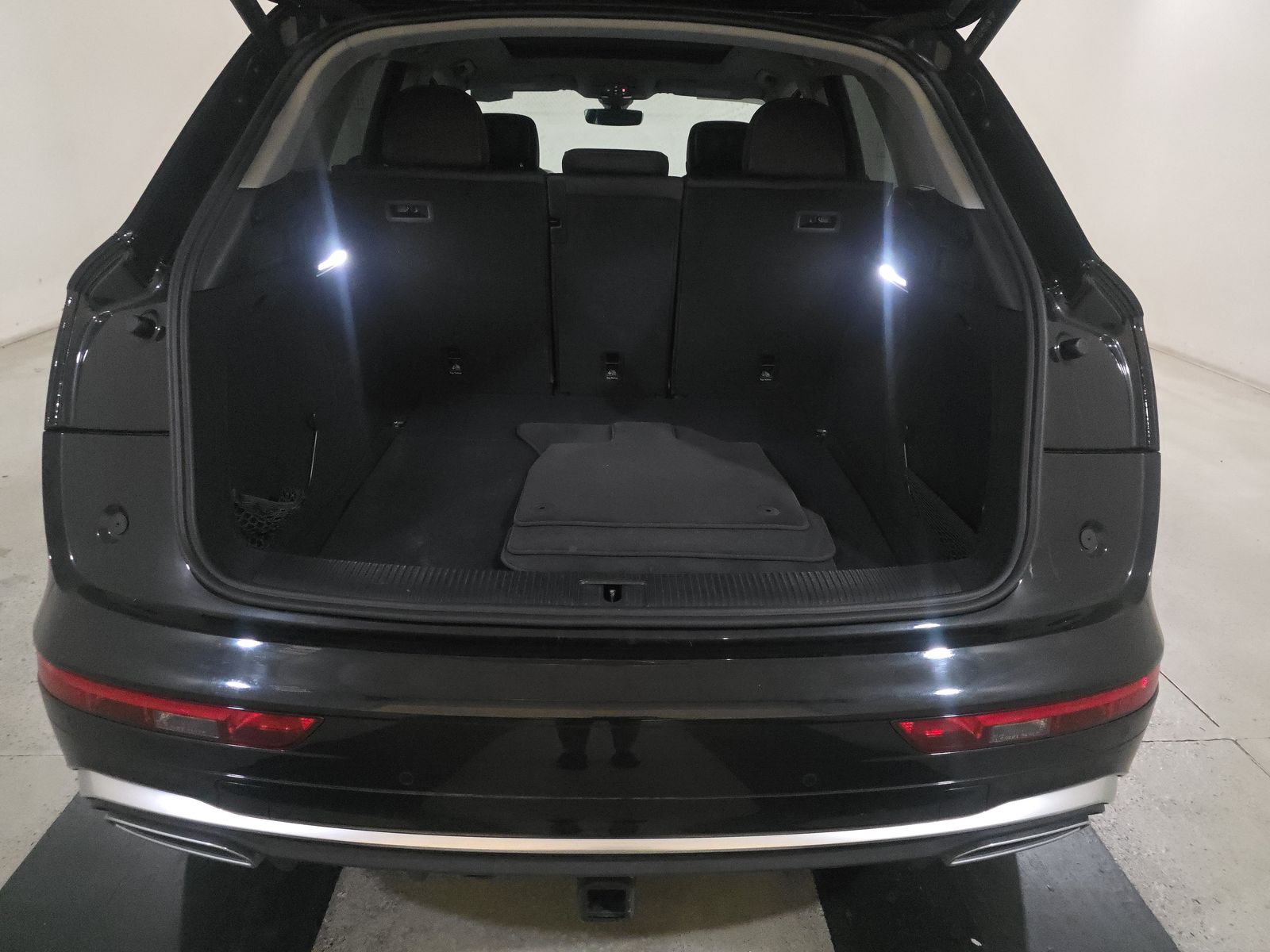 2023 Audi Q5 S line Premium Plus AWD