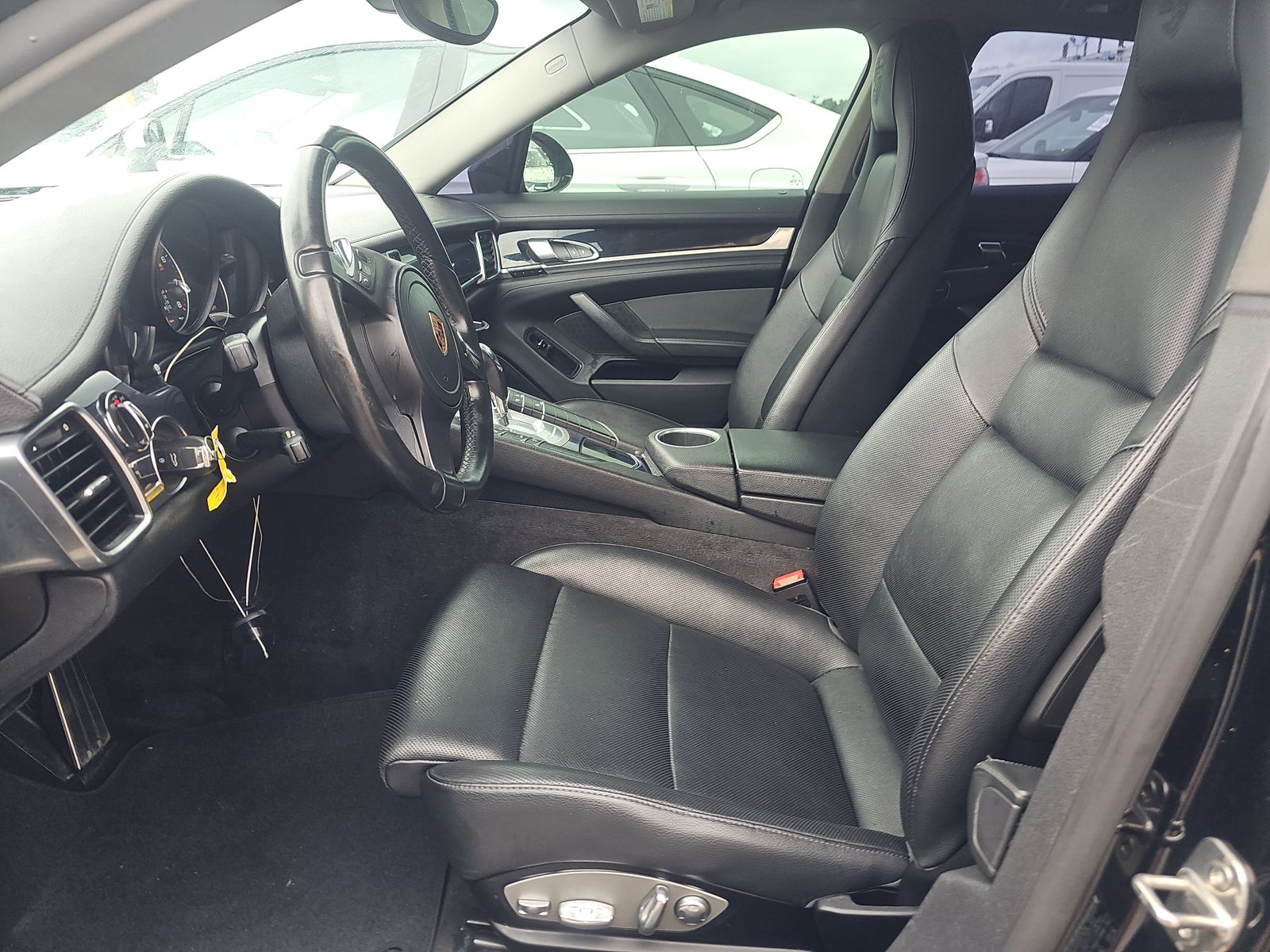 2016 Porsche Panamera Base RWD