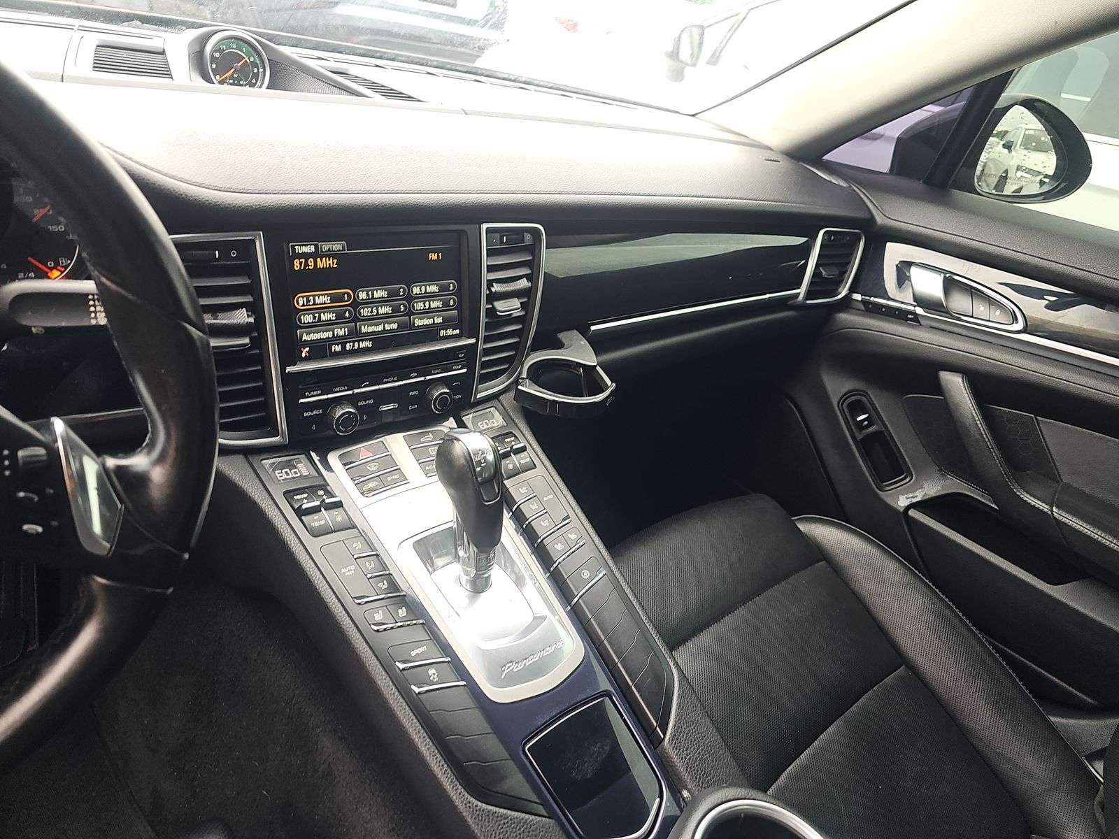 2016 Porsche Panamera Base RWD