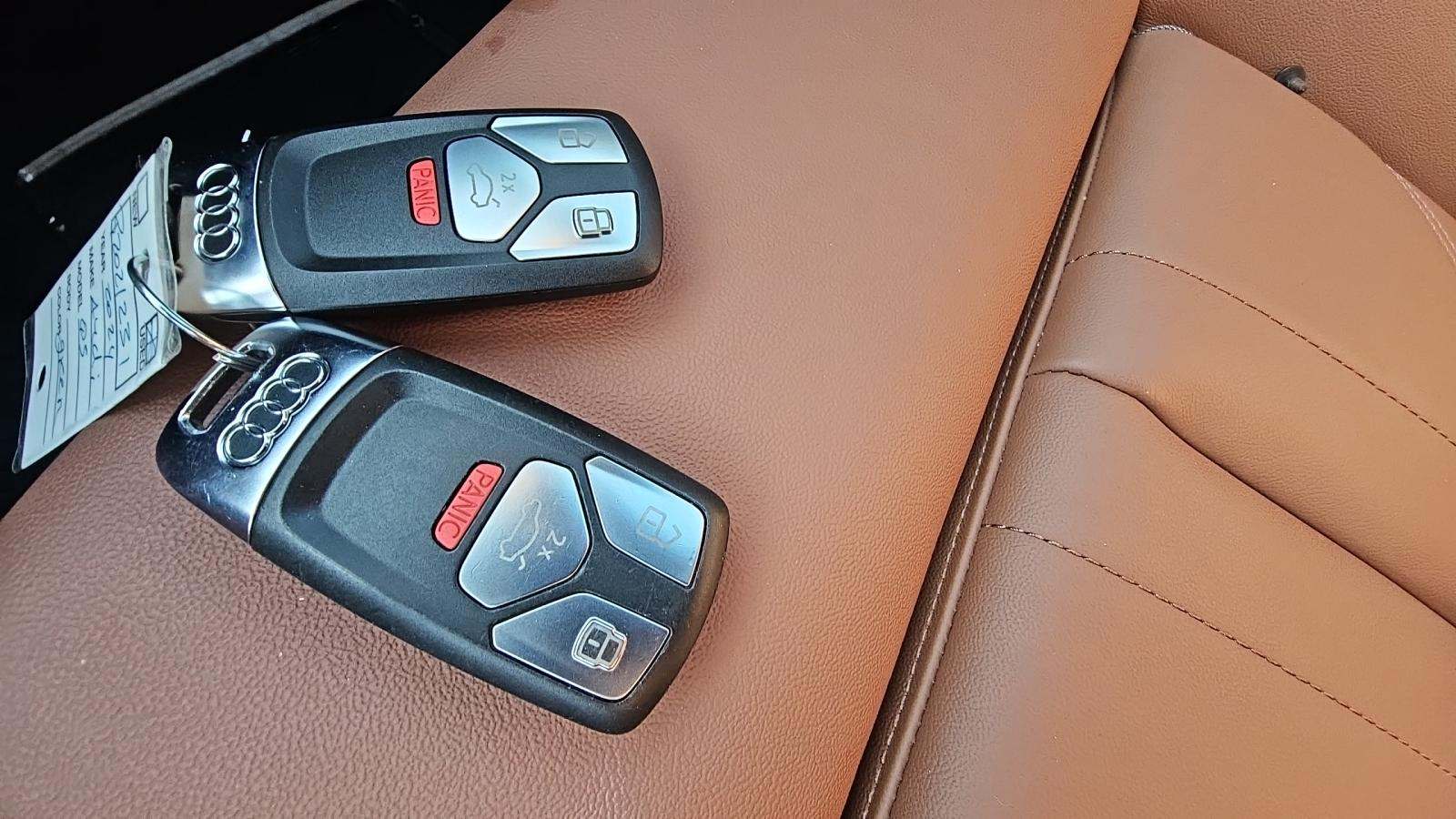 2024 Audi Q5 e Plug-In Hybrid S line Premium Plus AWD