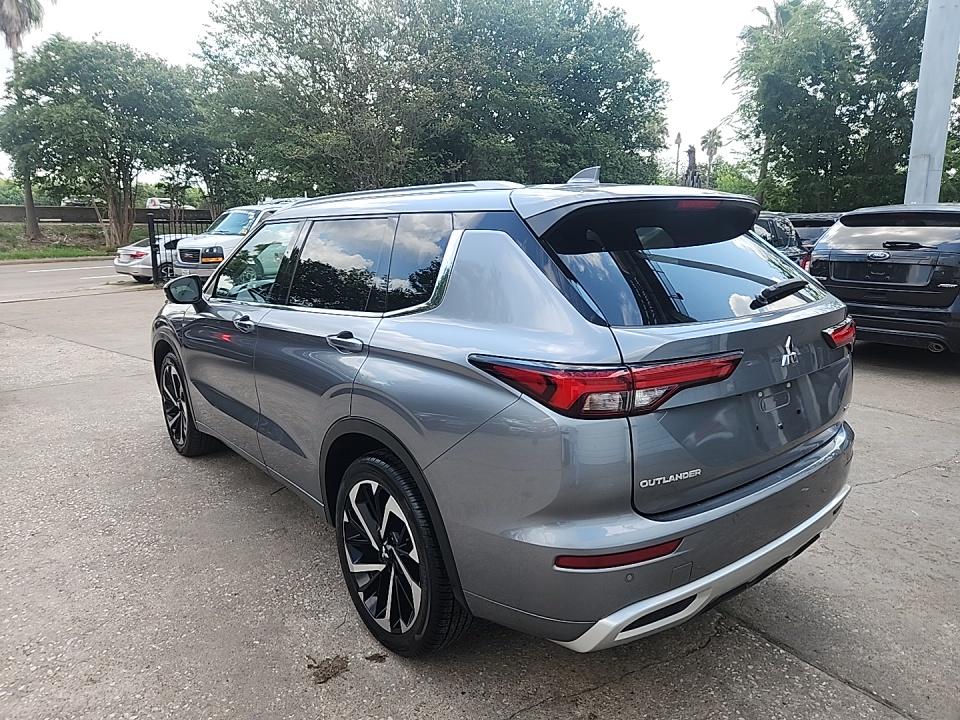 2024 Mitsubishi Outlander SEL FWD