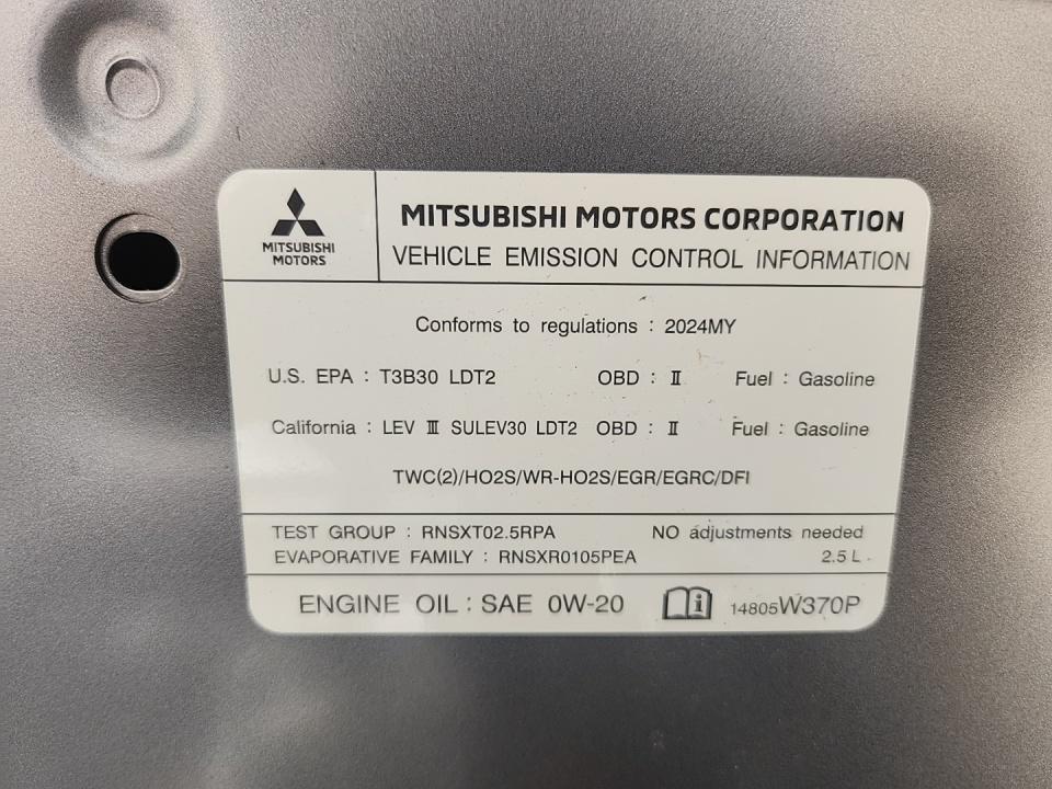 2024 Mitsubishi Outlander SEL FWD