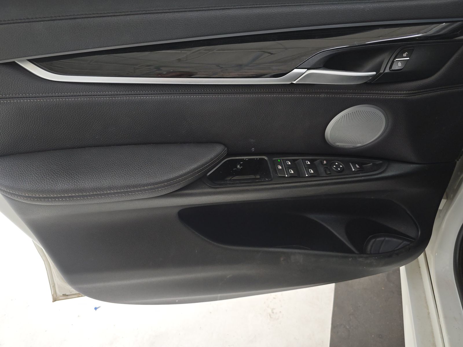 2017 BMW X6 xDrive35i AWD