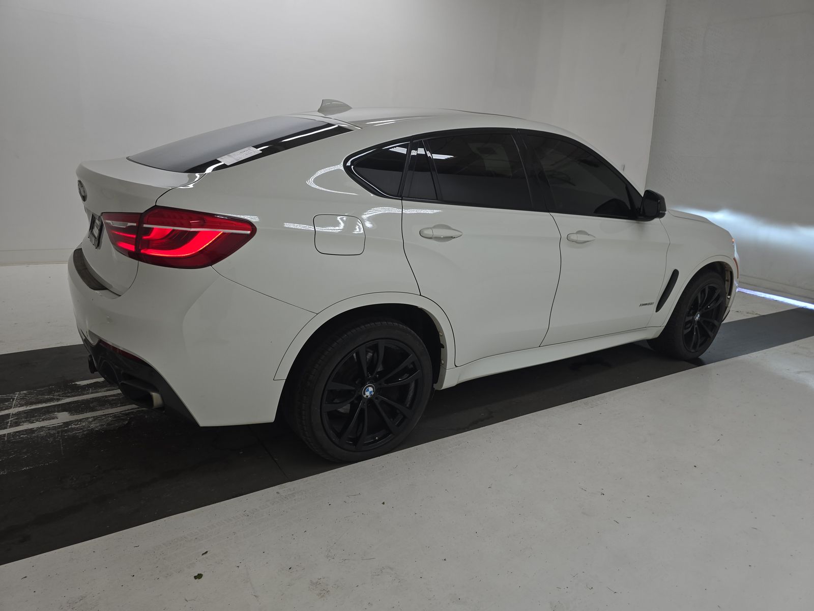 2017 BMW X6 xDrive35i AWD