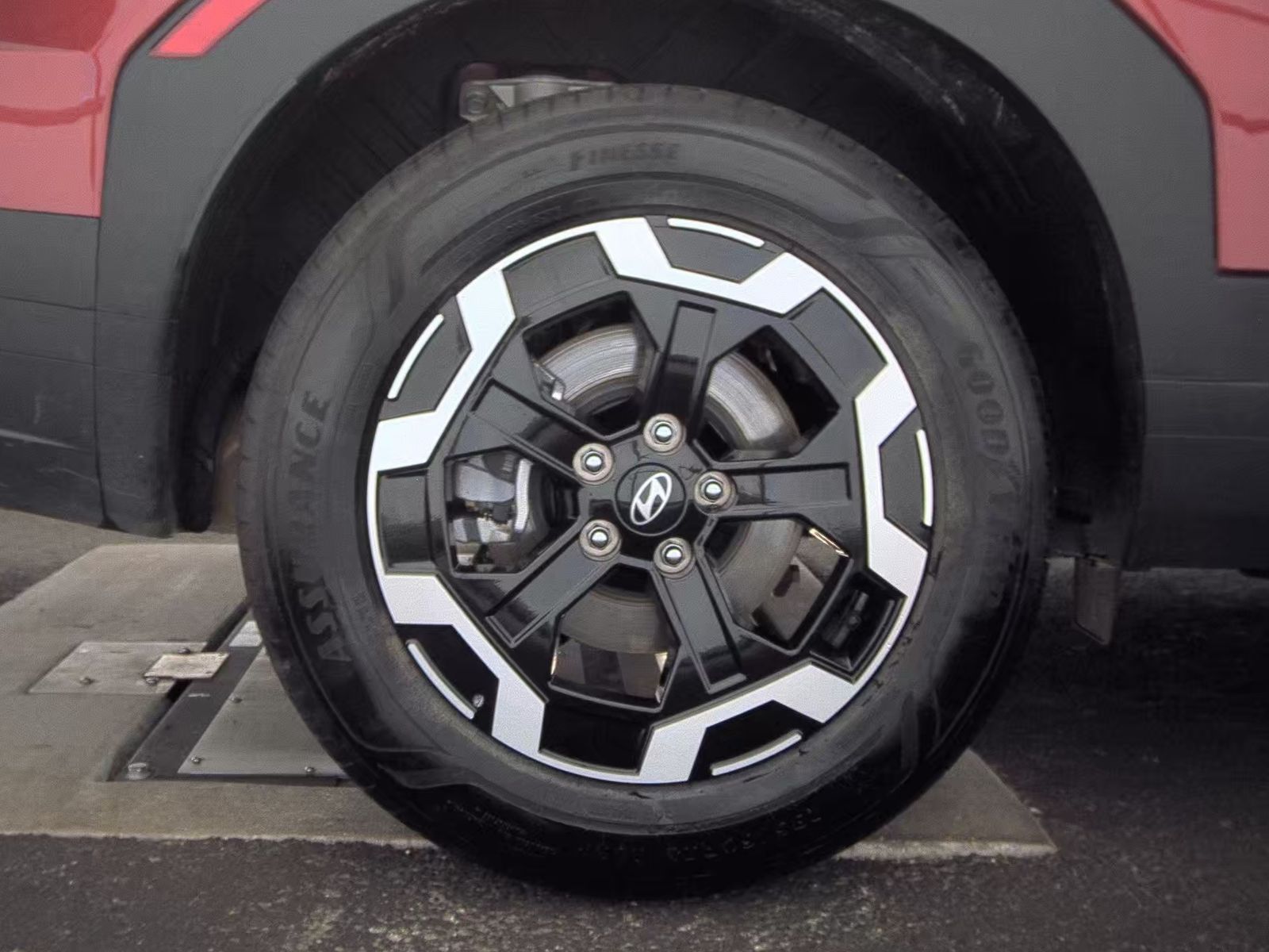 2025 Hyundai Santa Fe SEL FWD