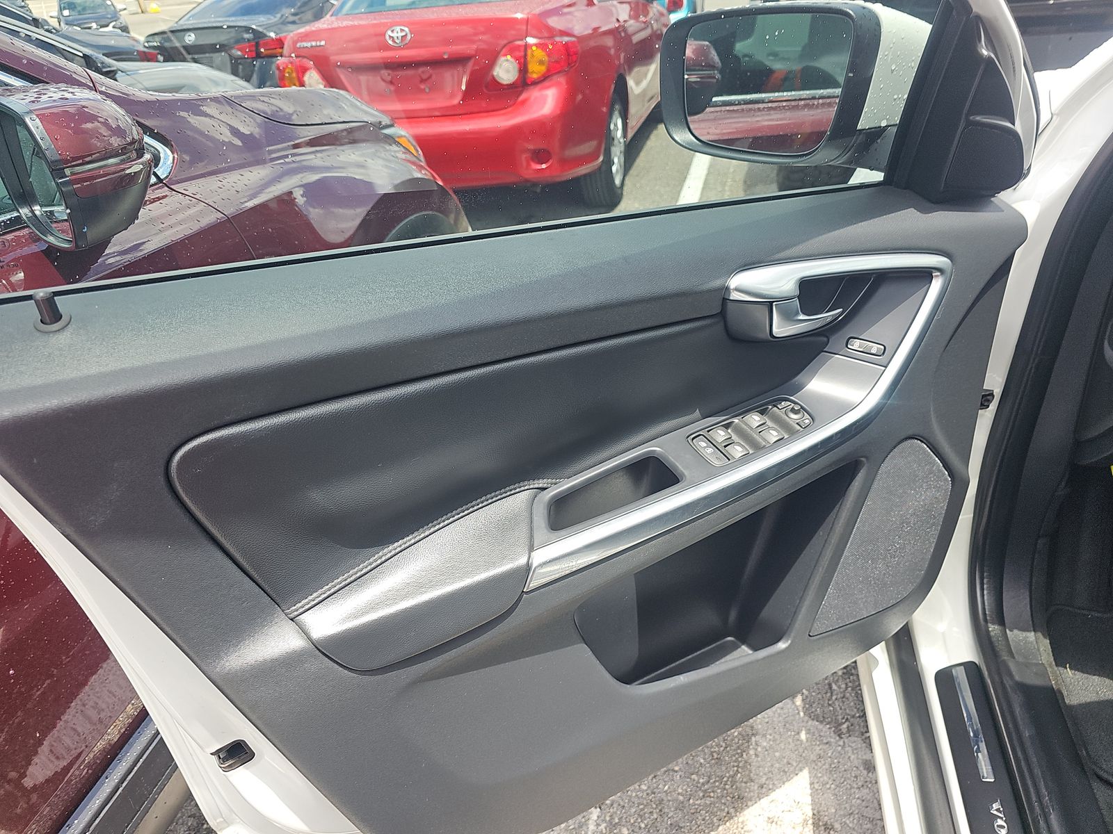 2016 Volvo XC60 T5 FWD