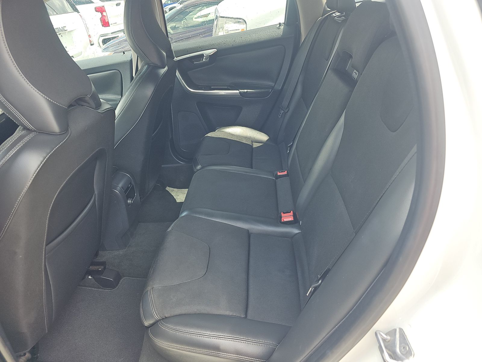 2016 Volvo XC60 T5 FWD