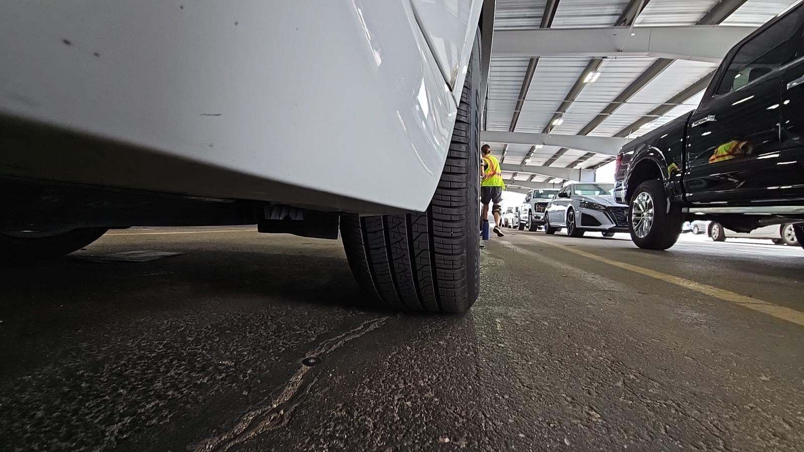 2025 BMW X5 xDrive50e AWD