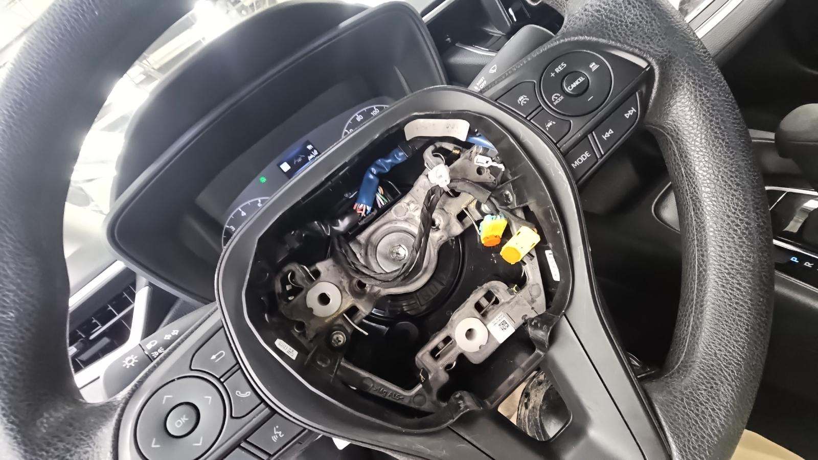 2024 Toyota Corolla LE FWD