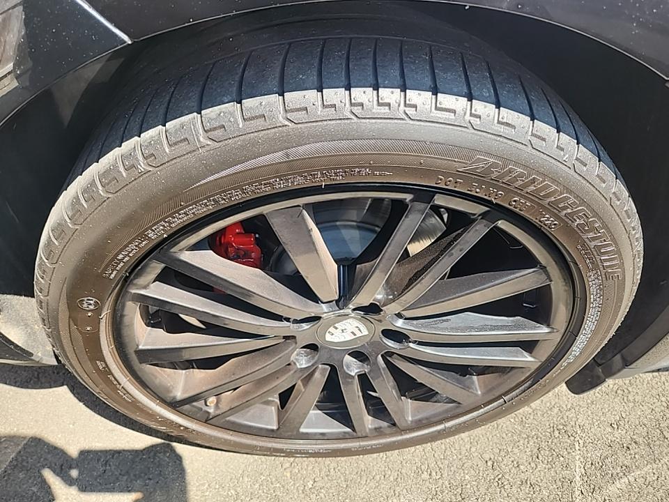 2018 Porsche Panamera Base RWD