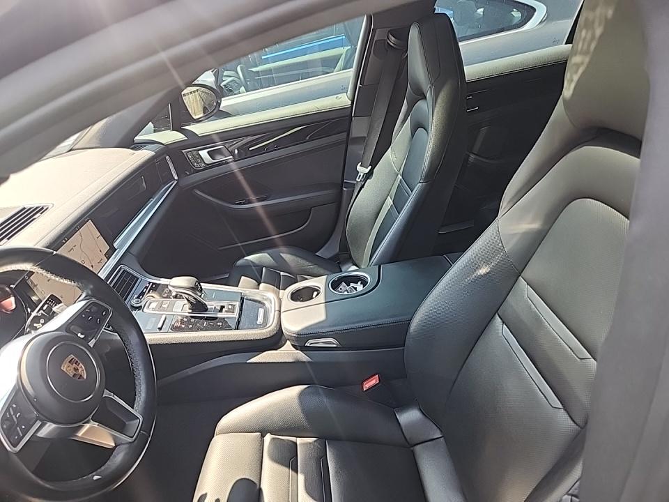2018 Porsche Panamera Base RWD