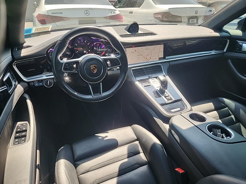 2018 Porsche Panamera Base RWD