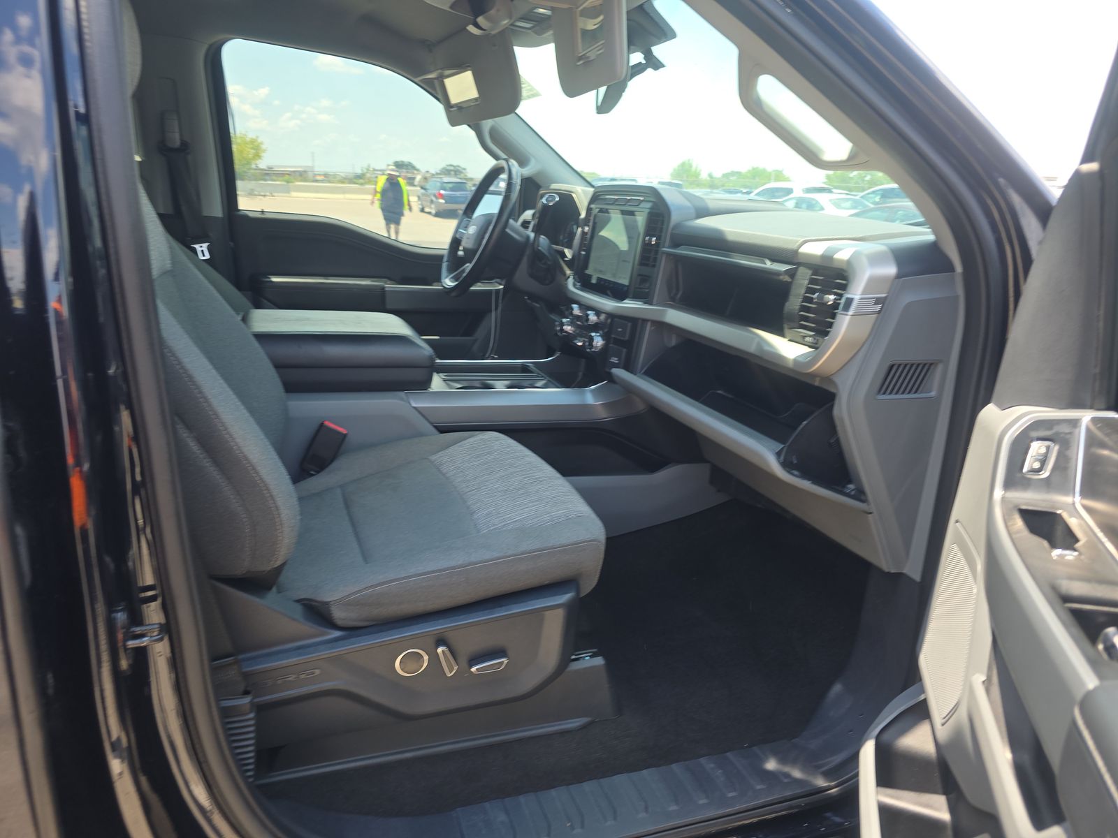 2021 Ford F-150 XLT RWD