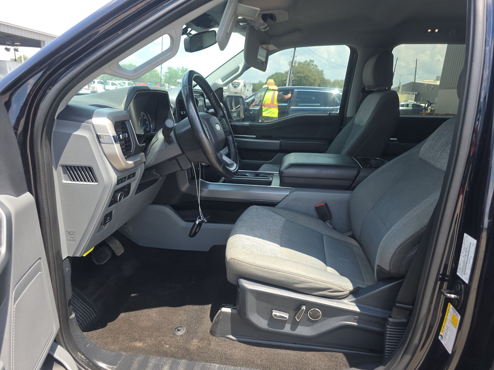 2021 Ford F-150 XLT RWD