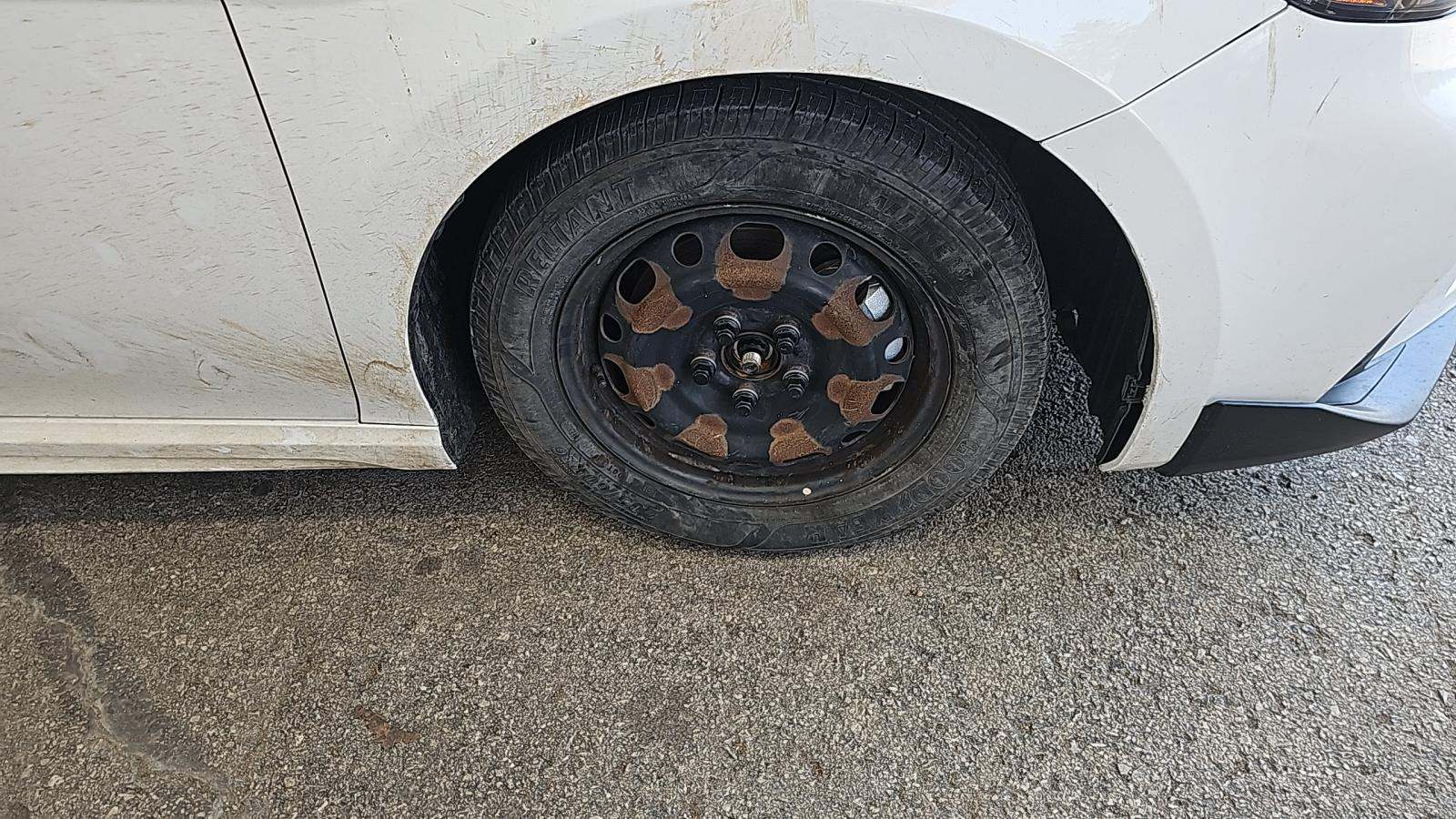 2025 Toyota Camry SE FWD