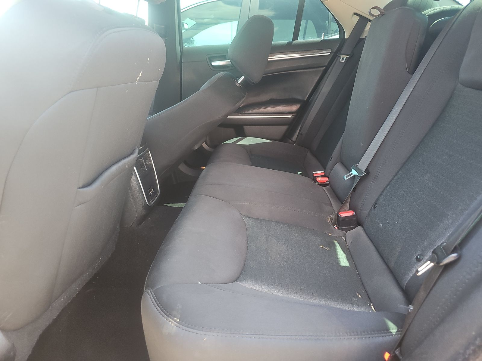 2021 Chrysler 300 Touring RWD