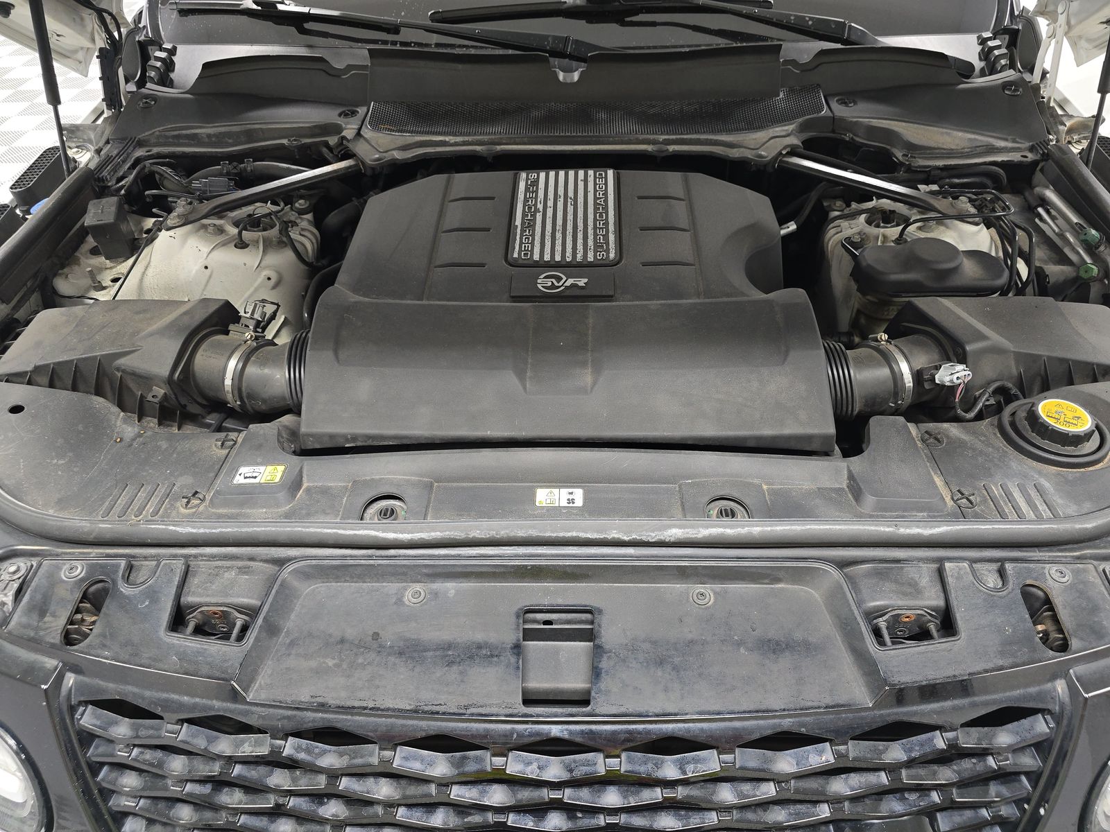 2017 Land Rover Range Rover Sport SVR AWD