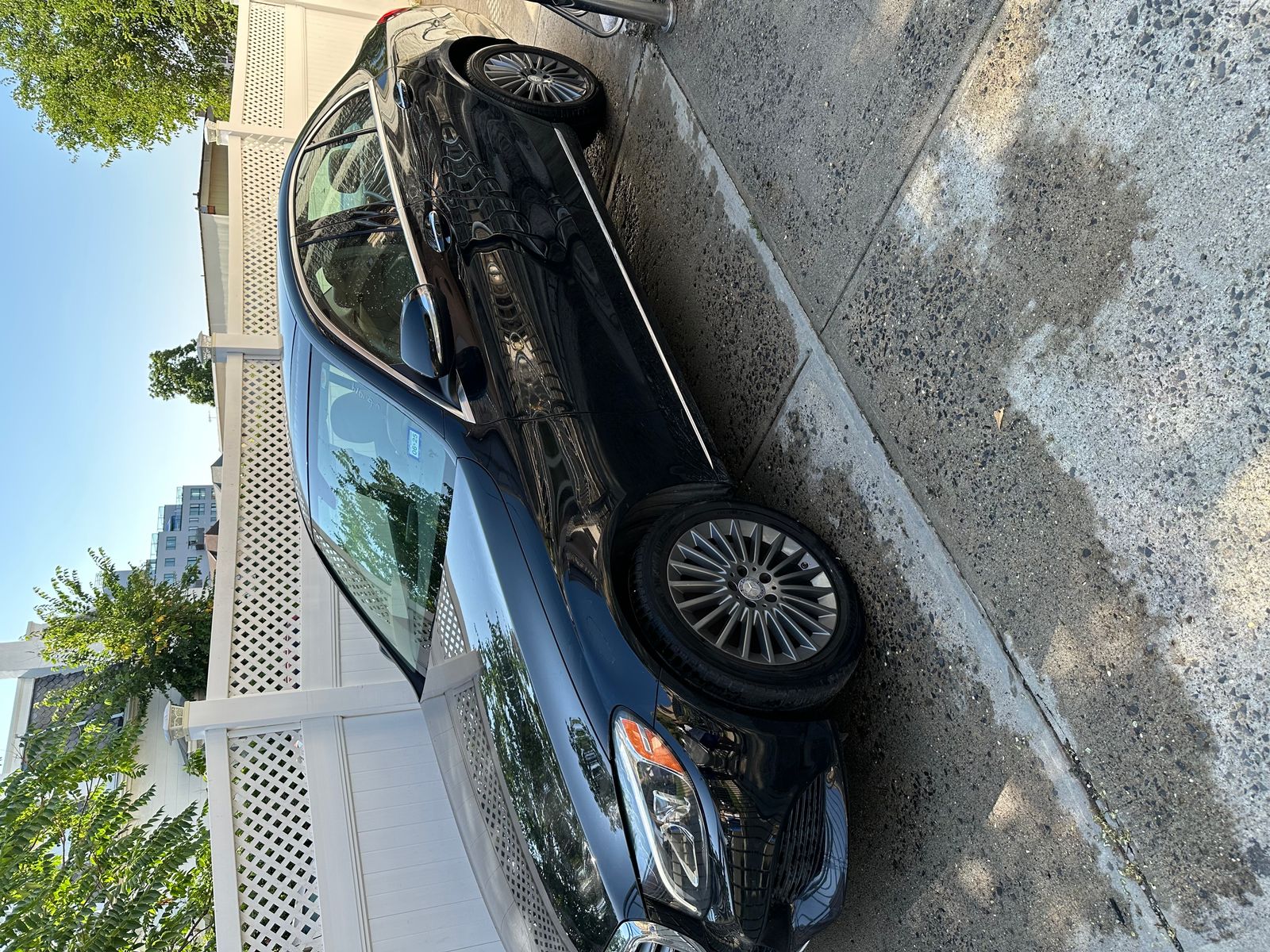 2015 Mercedes-Benz C 300 4MATIC Sedan w/Luxury Pkg