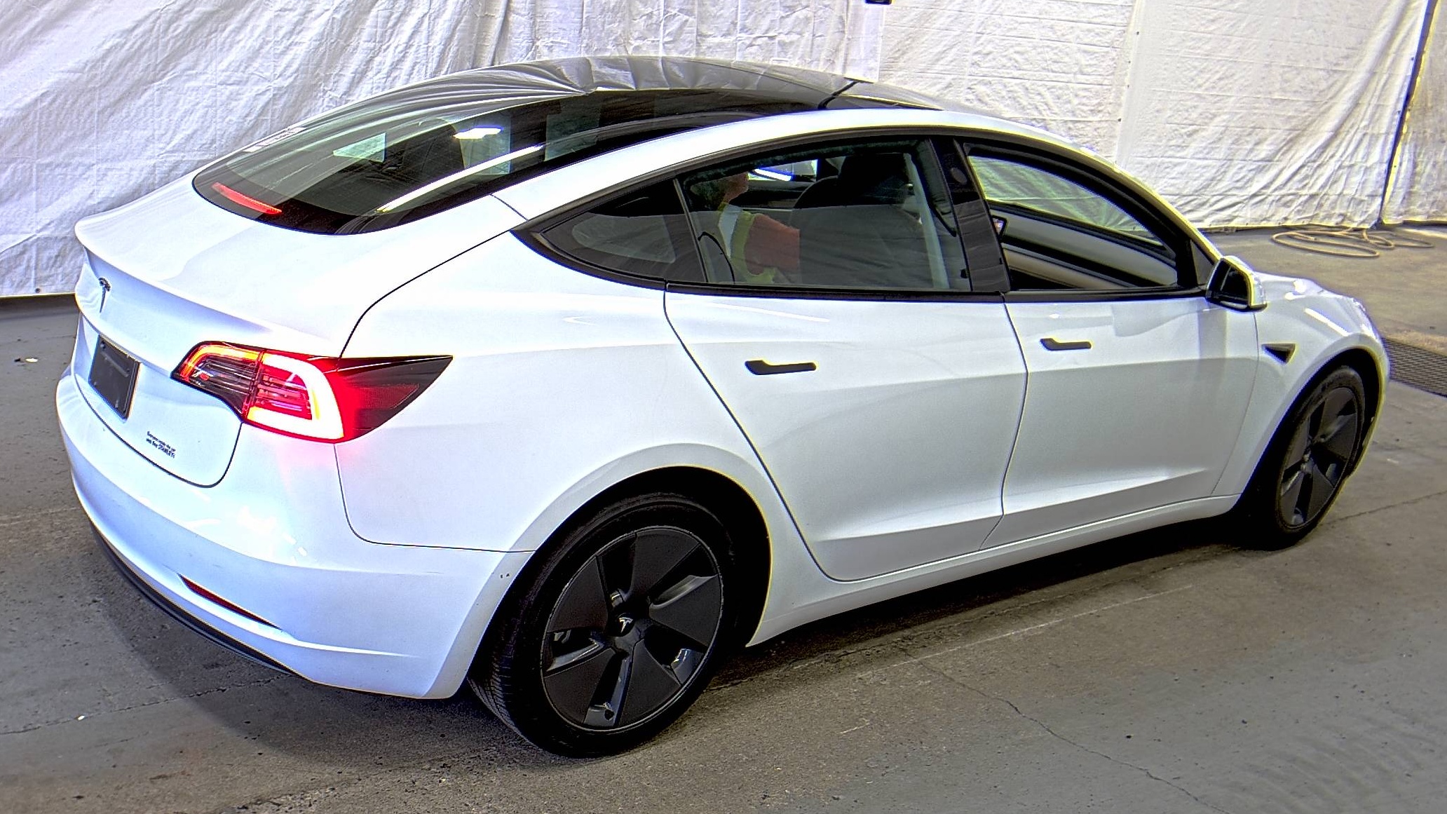 2023 Tesla Model 3 Standard Range RWD