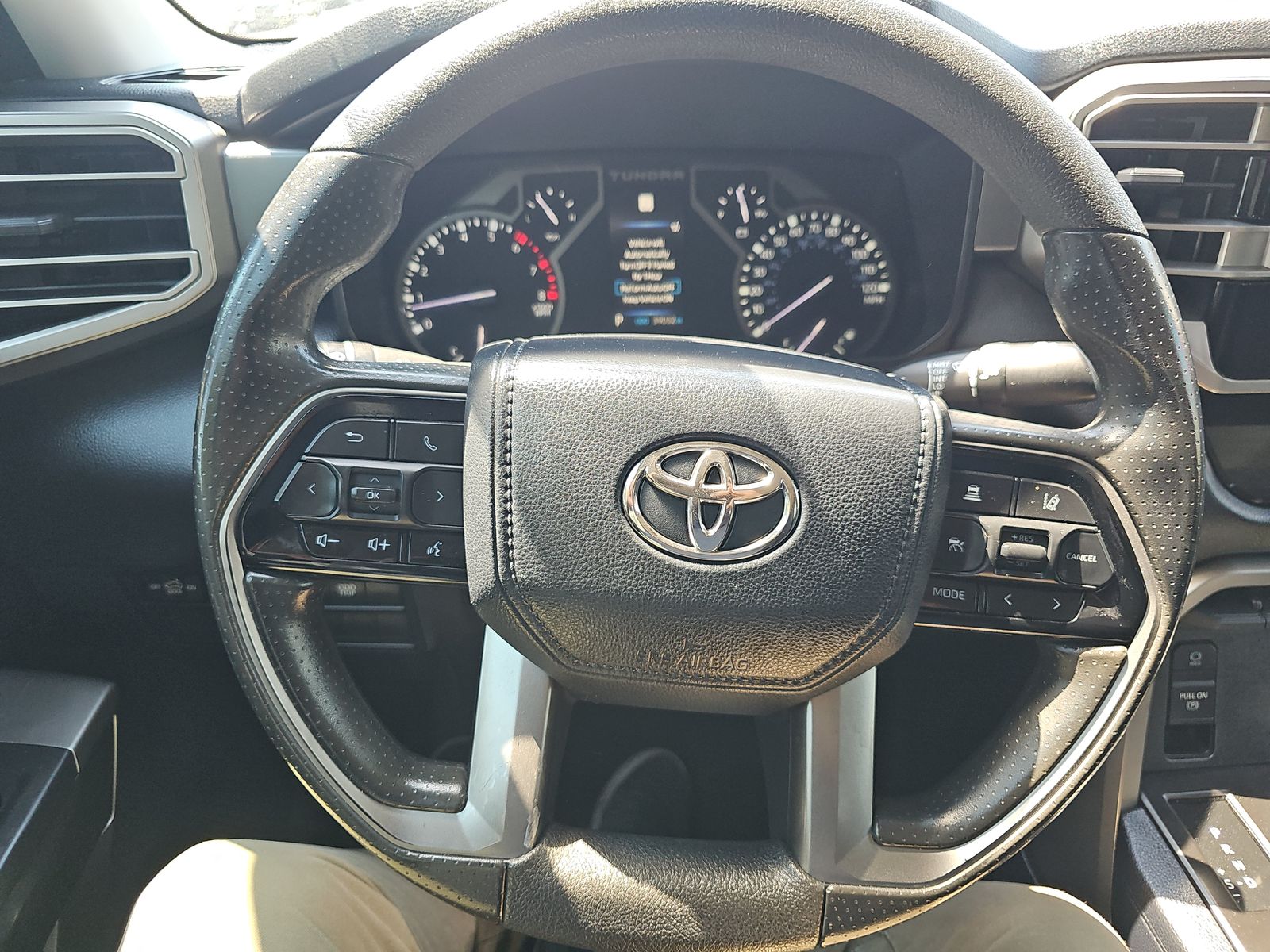 2022 Toyota Tundra SR5 RWD