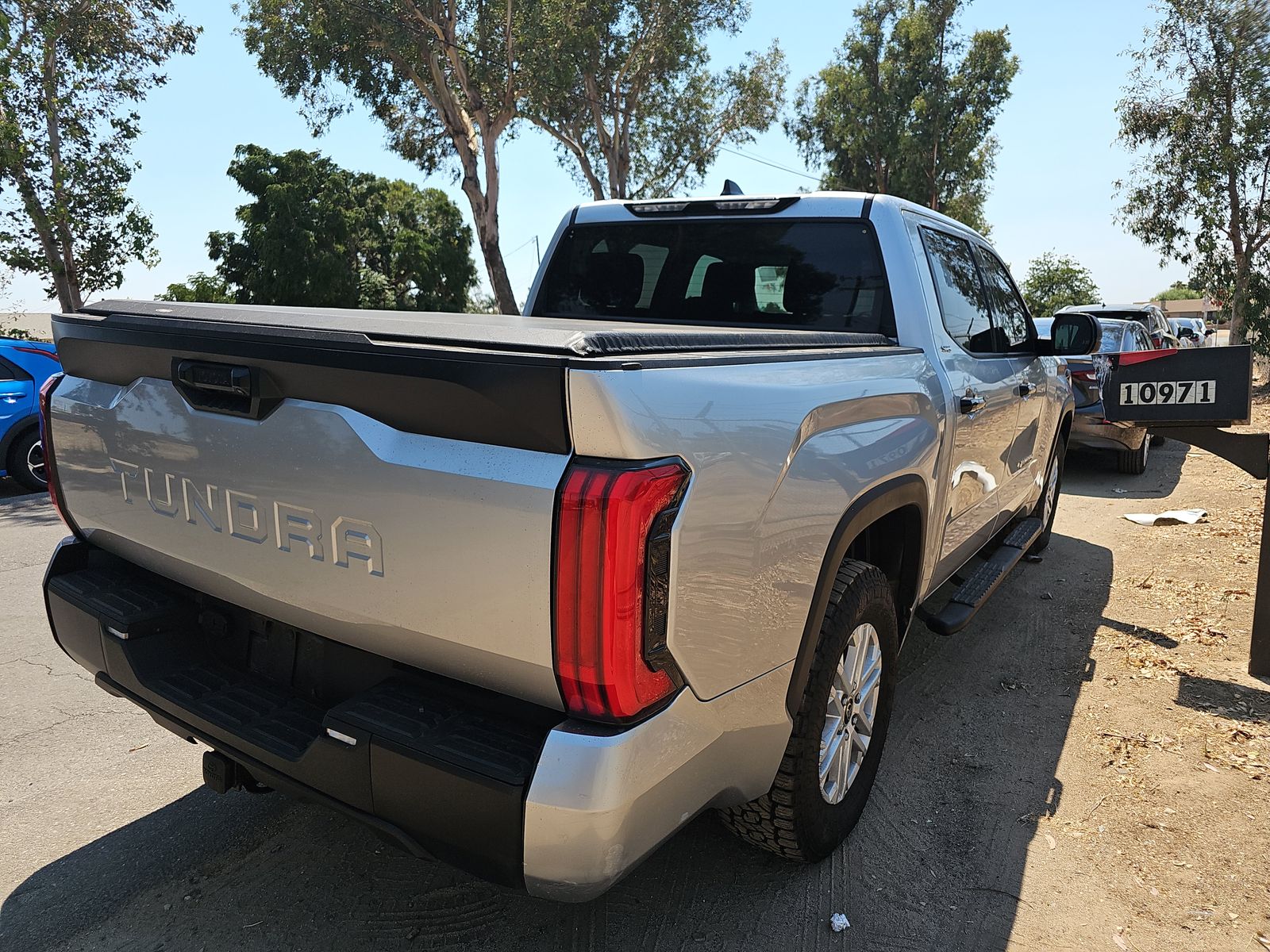 2022 Toyota Tundra SR5 RWD