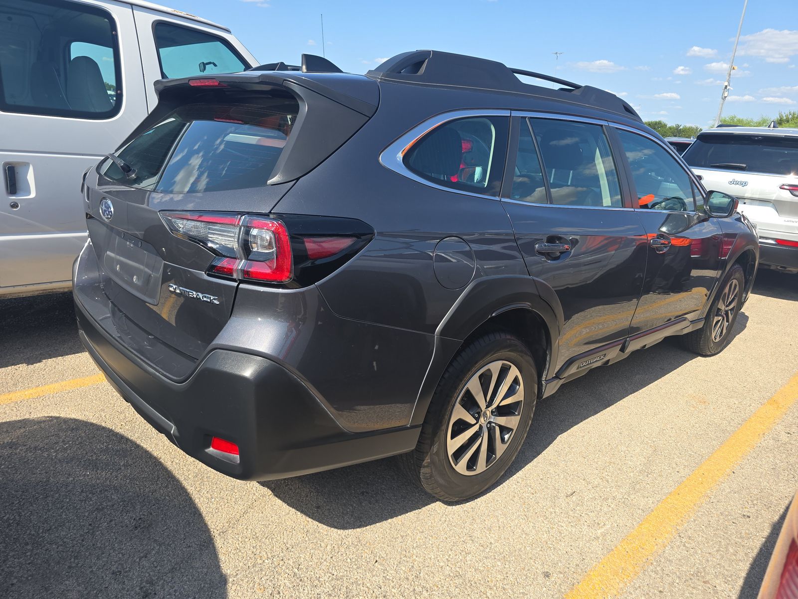 2023 Subaru Outback Base AWD
