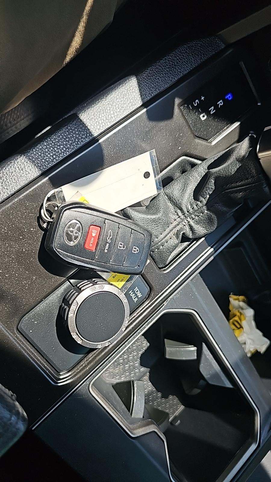 2022 Toyota Tundra SR5 RWD