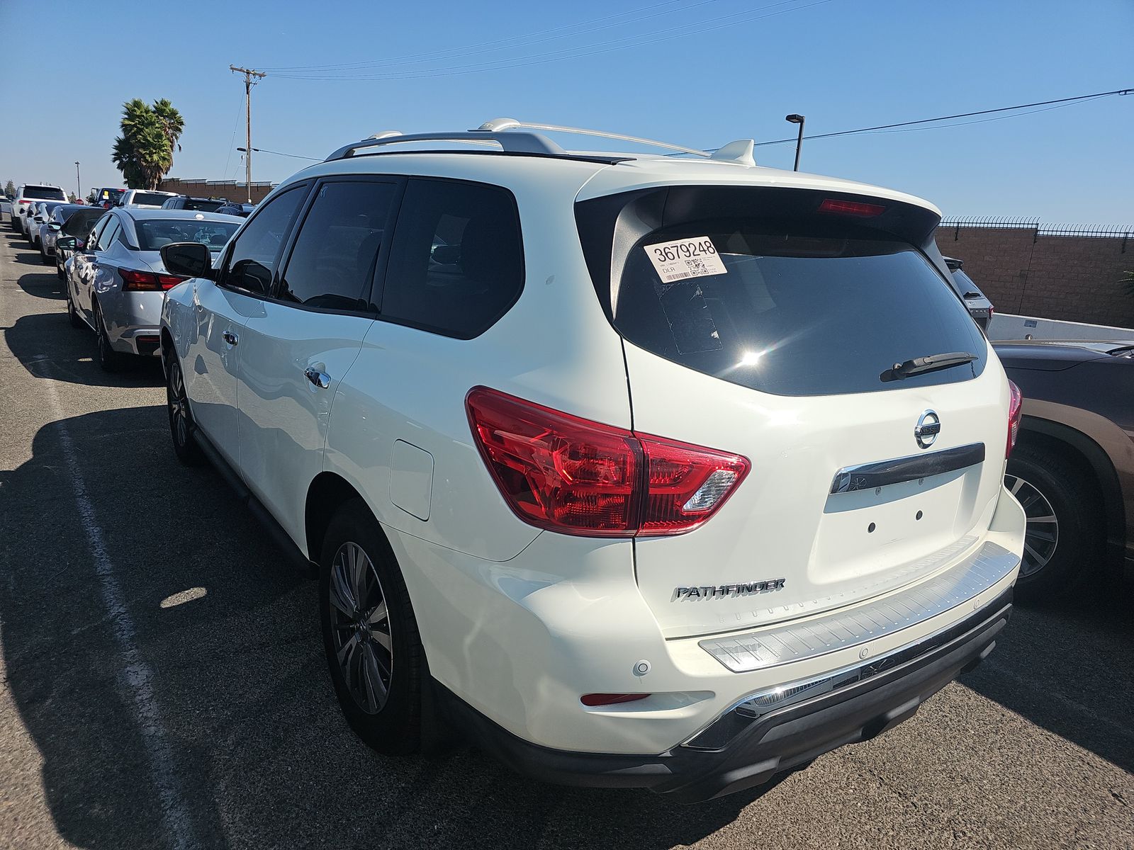 2020 Nissan Pathfinder S FWD