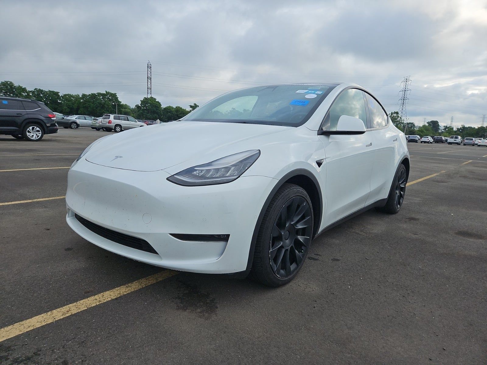 High-quality used cars Tesla Model Y. Only Clean Title!