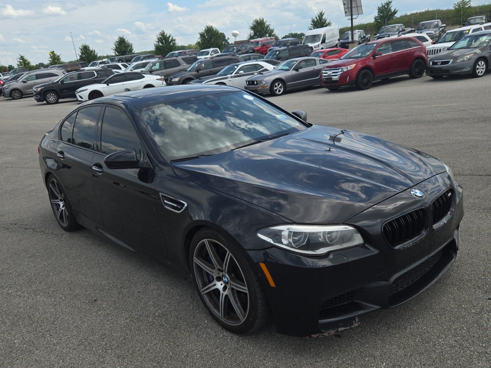 2015 BMW M5 Base RWD