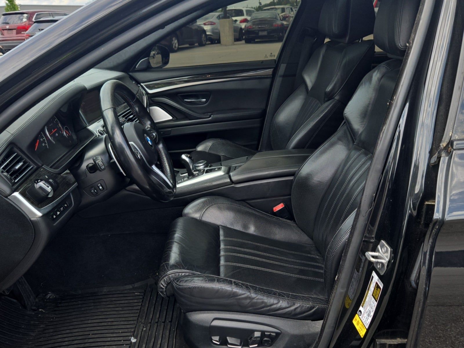 2015 BMW M5 Base RWD