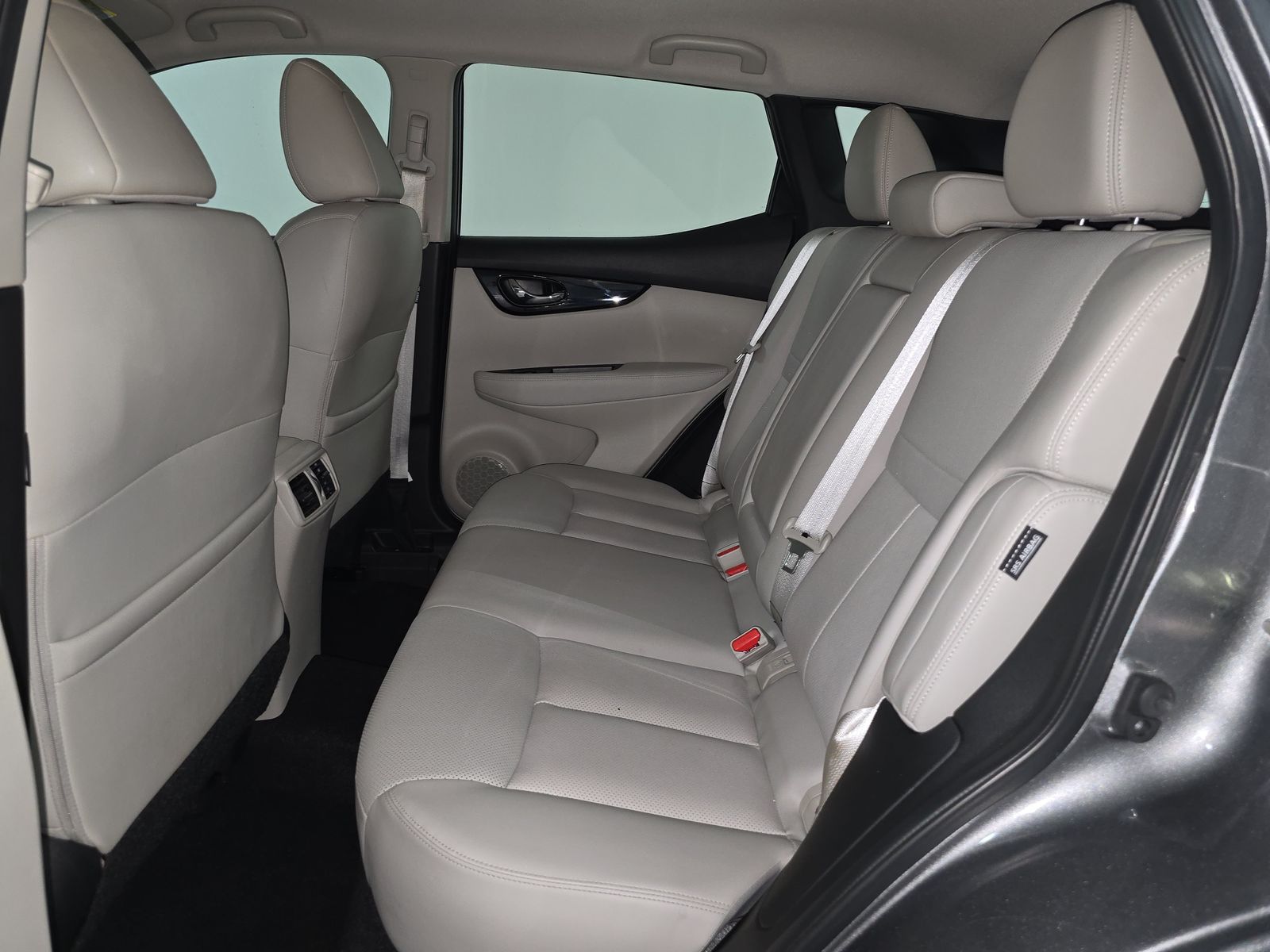 2022 Nissan Rogue Sport SL FWD