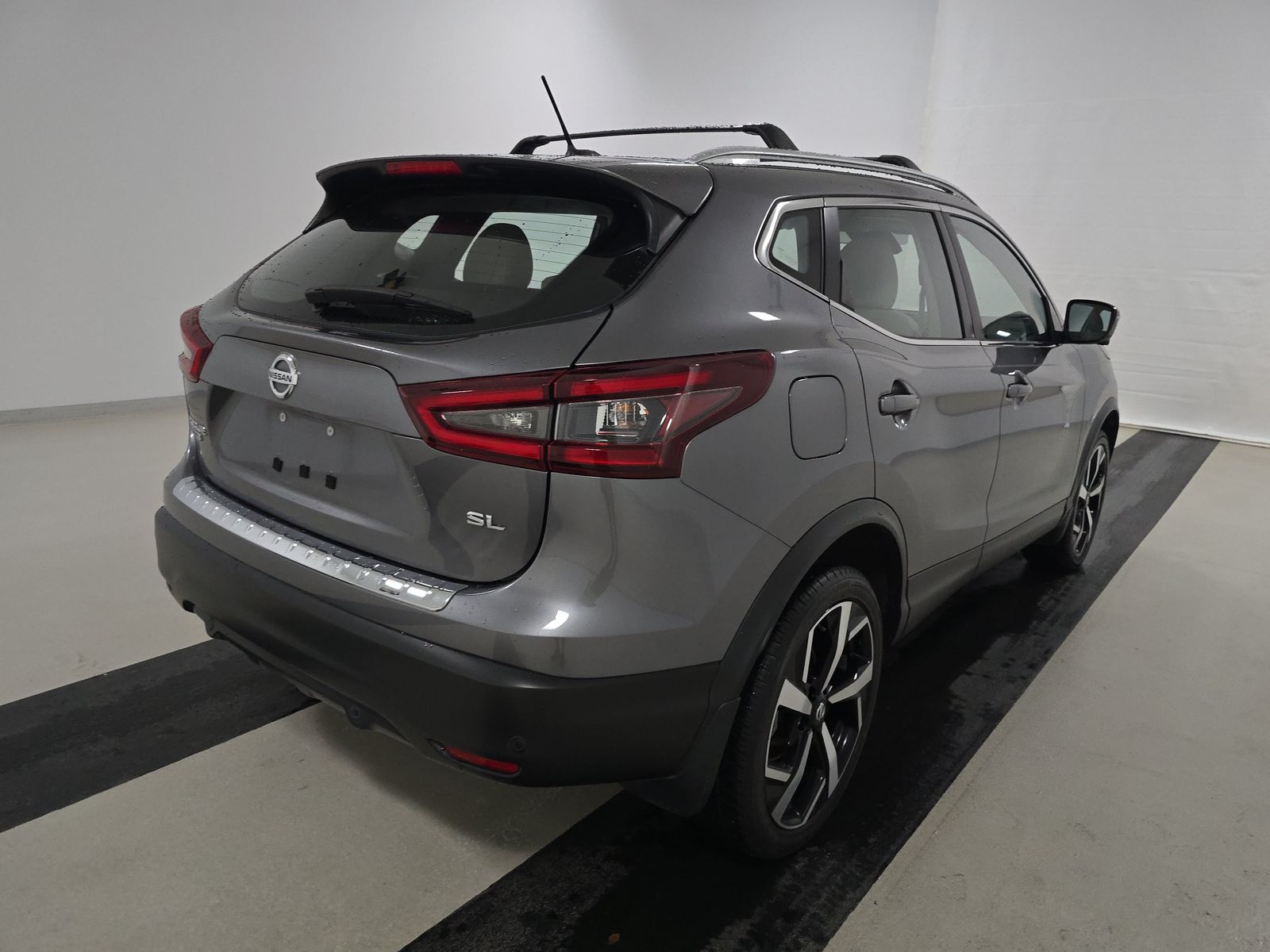 2022 Nissan Rogue Sport SL FWD