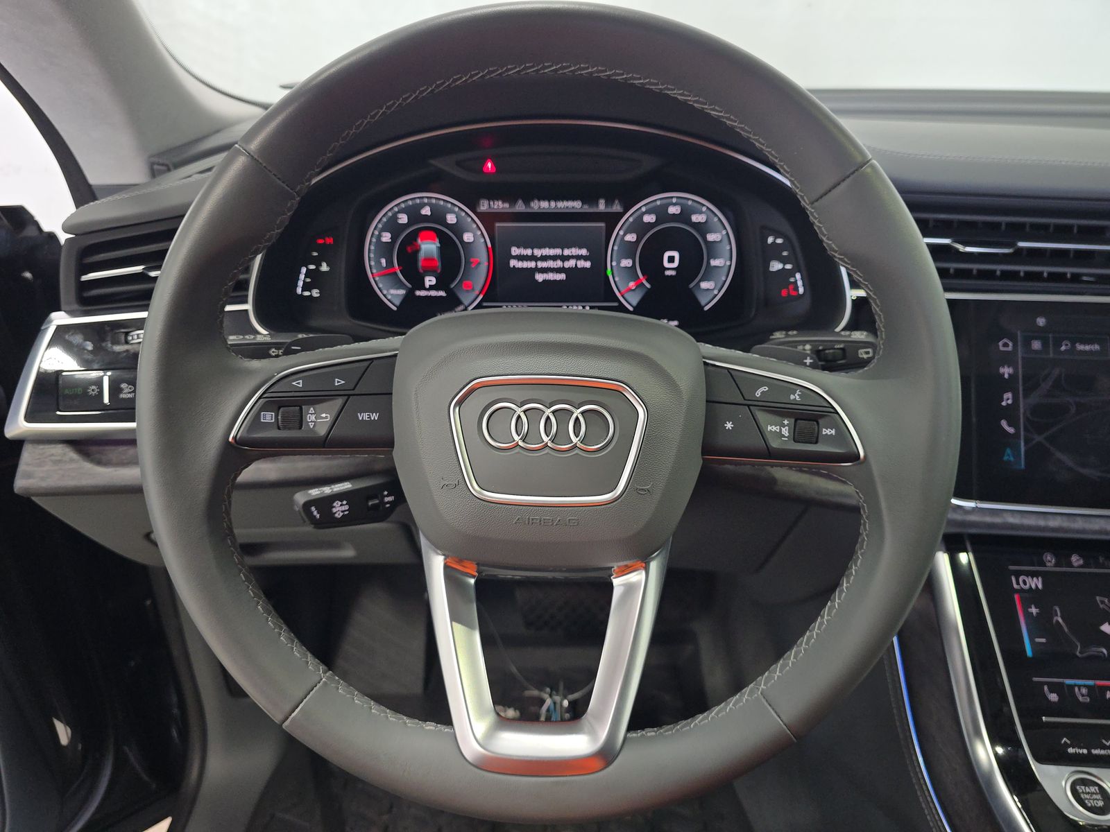 2023 Audi Q8 Prestige AWD