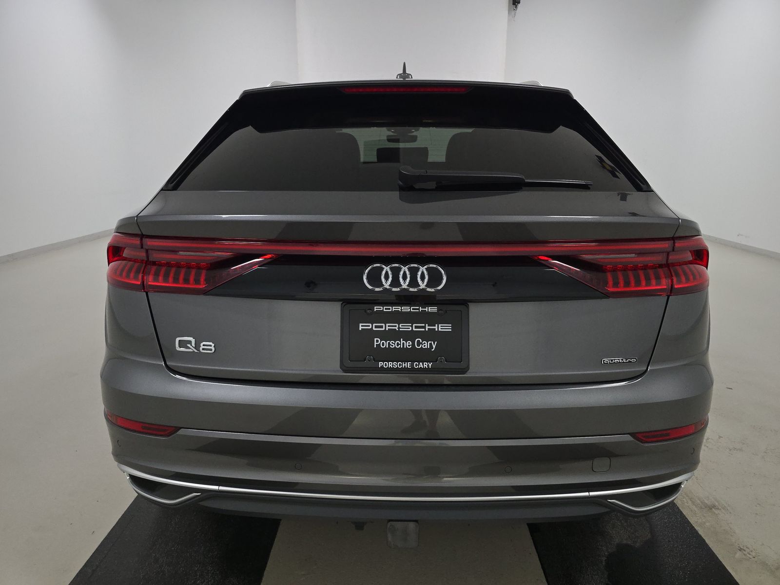 2023 Audi Q8 Prestige AWD