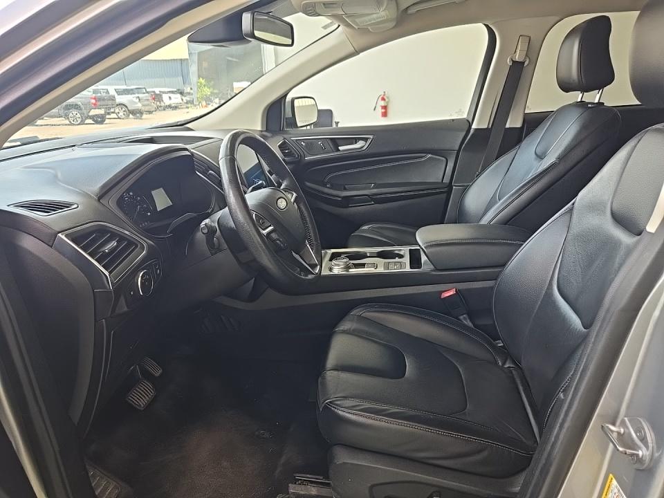 2022 Ford Edge Titanium AWD