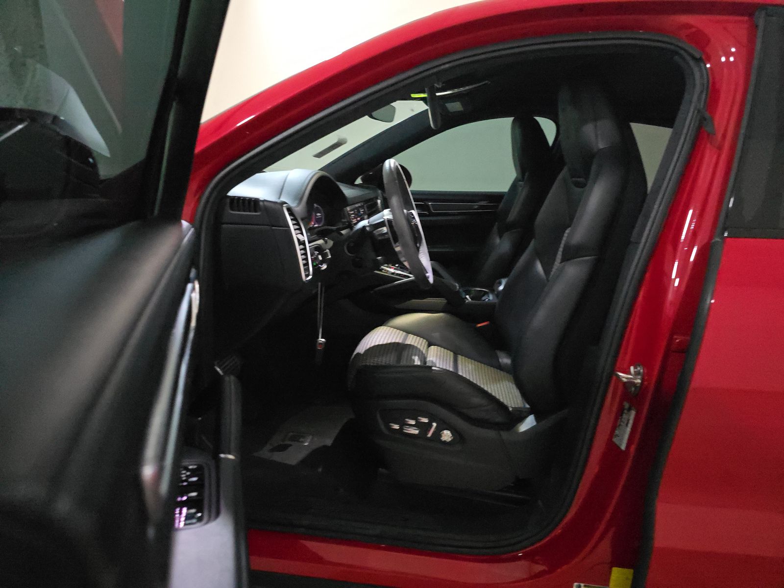 2021 Porsche Cayenne GTS AWD