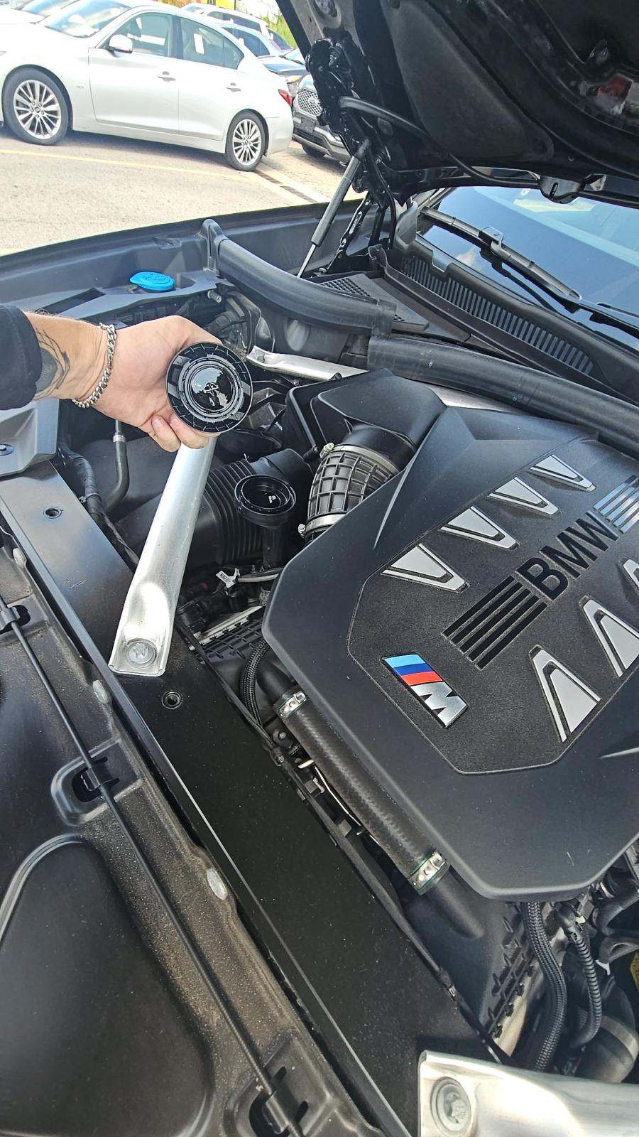 2025 BMW X5 M60i xDrive AWD
