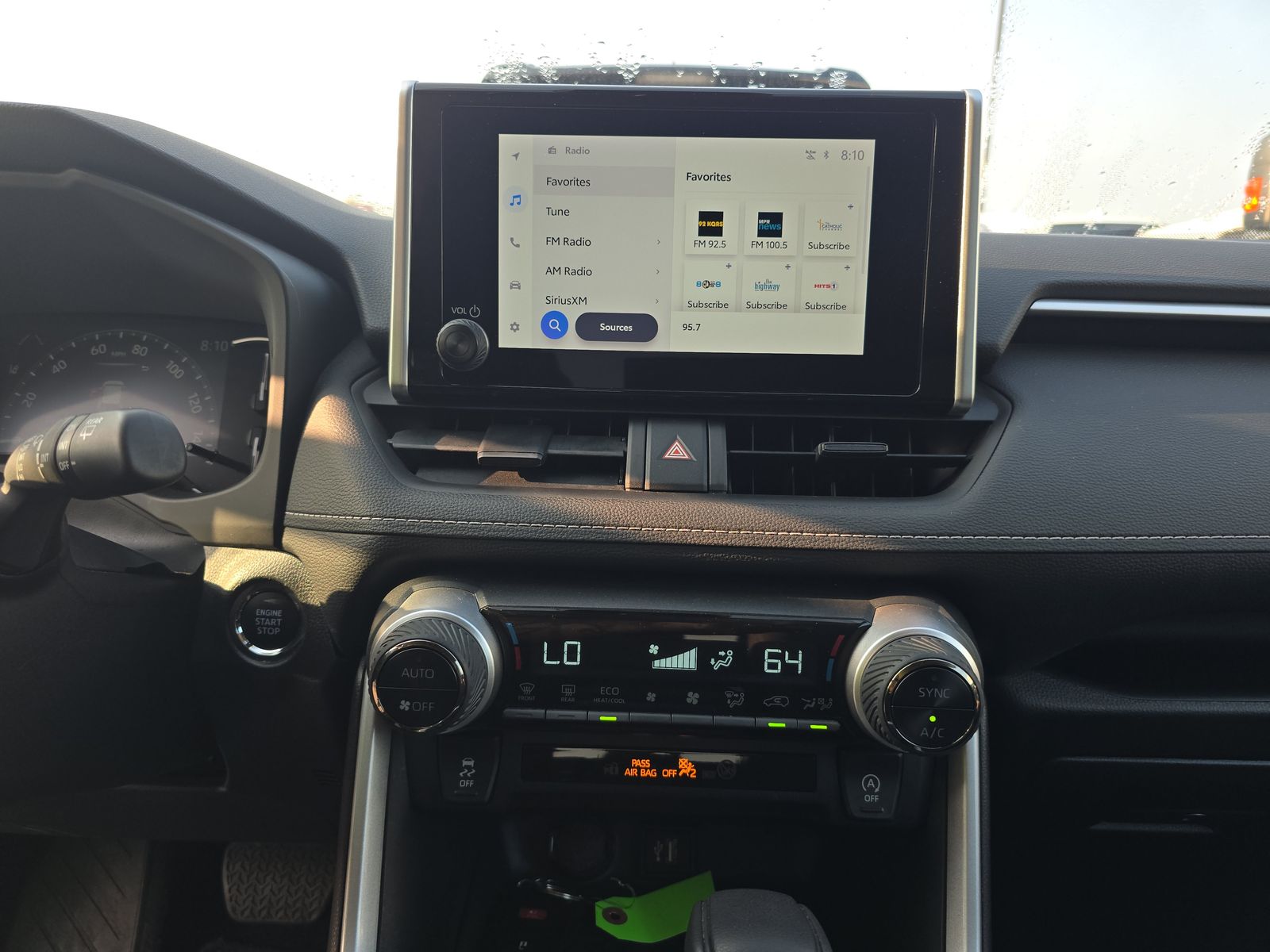 2024 Toyota RAV4 XLE FWD