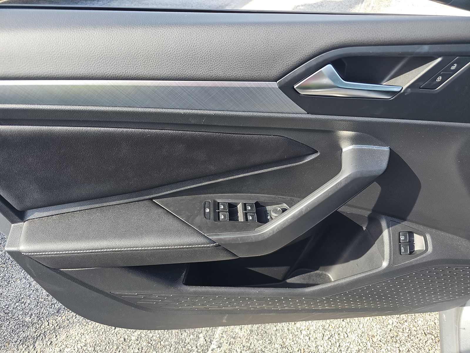 2022 Volkswagen Jetta 1.5T SE FWD