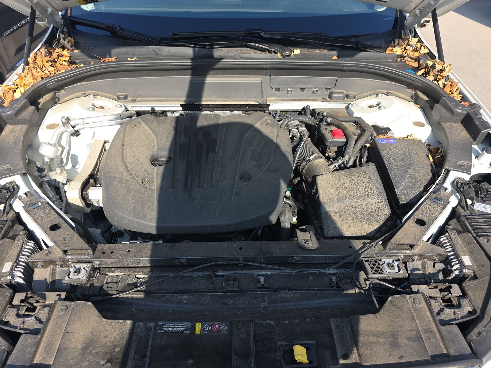 2022 Volvo XC60 B5 Momentum AWD