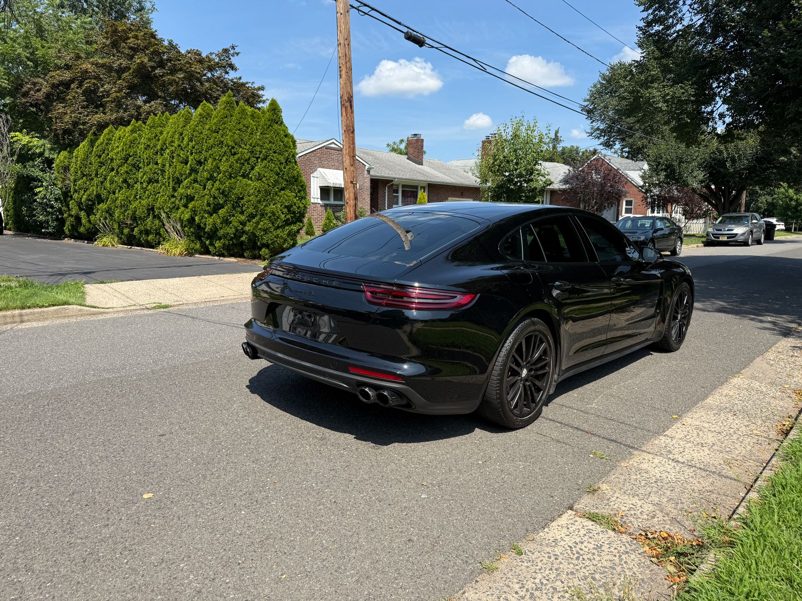 2018 Porsche Panamera Base RWD