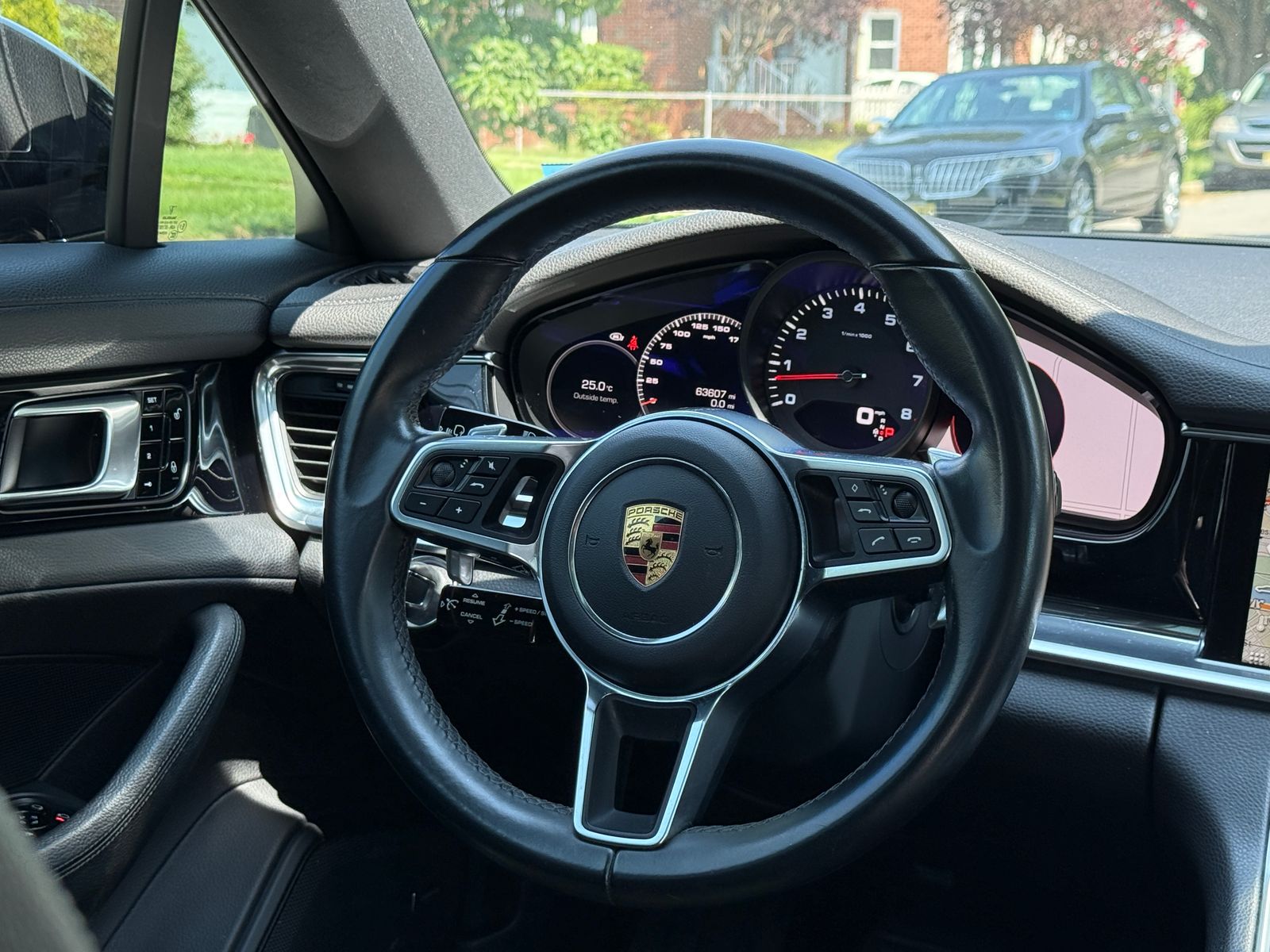 2018 Porsche Panamera Base RWD