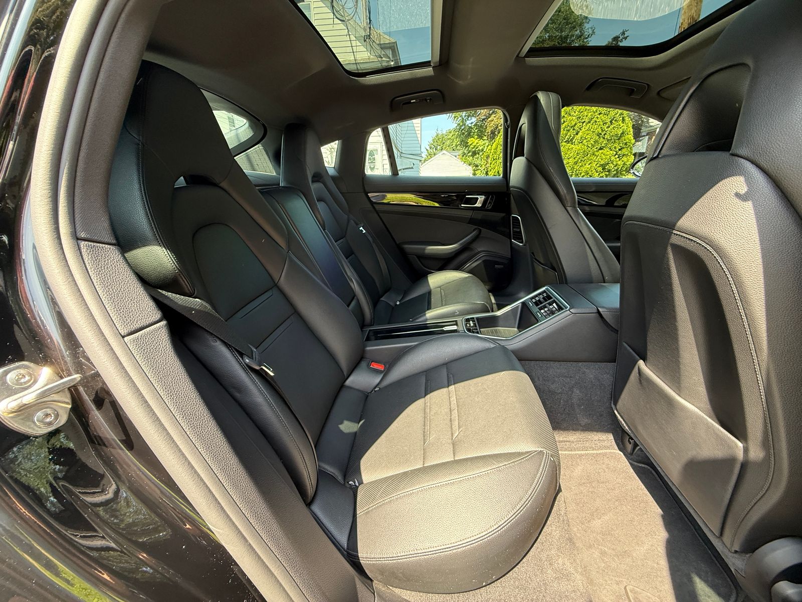 2018 Porsche Panamera Base RWD