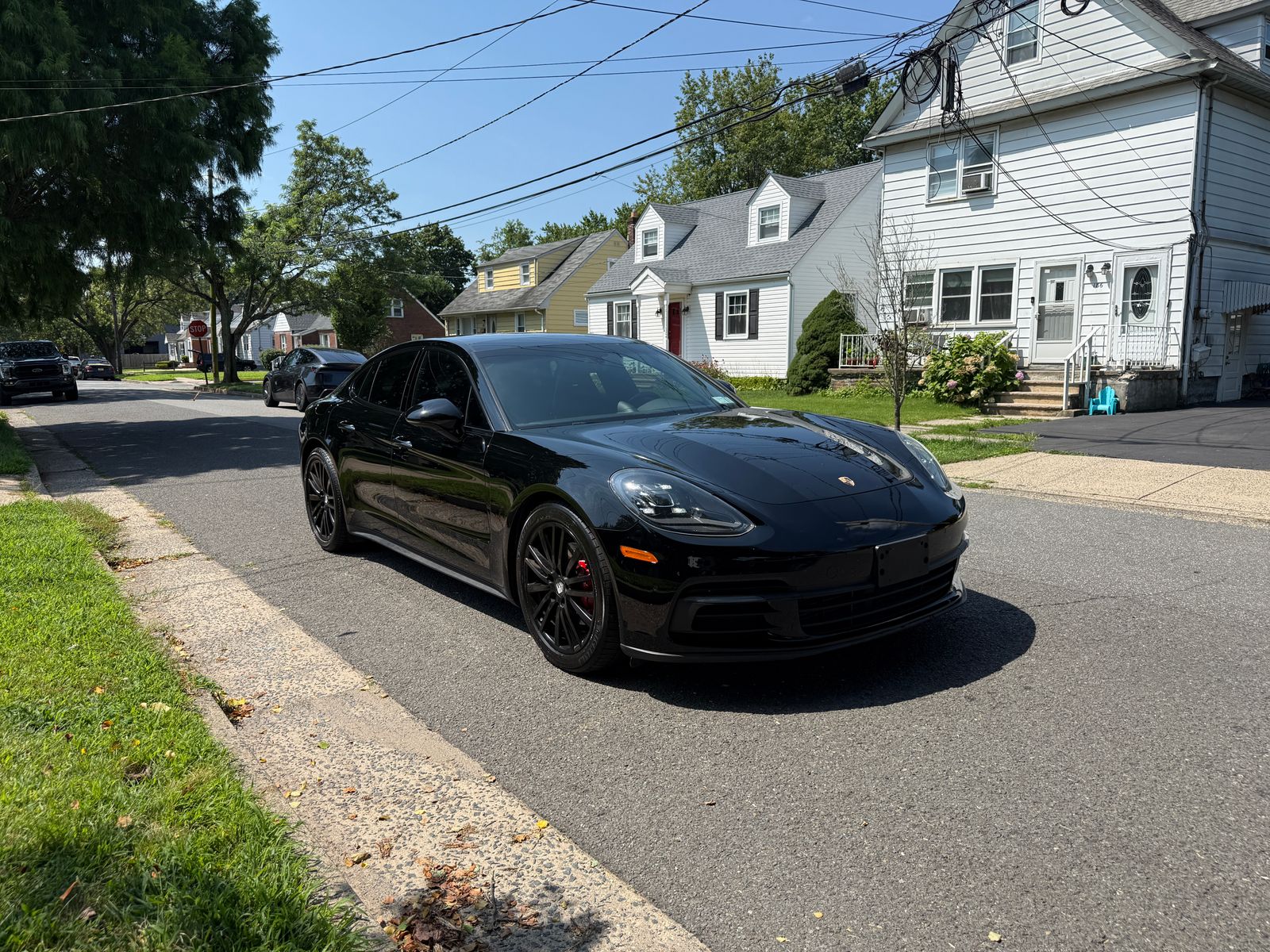 2018 Porsche Panamera Base RWD