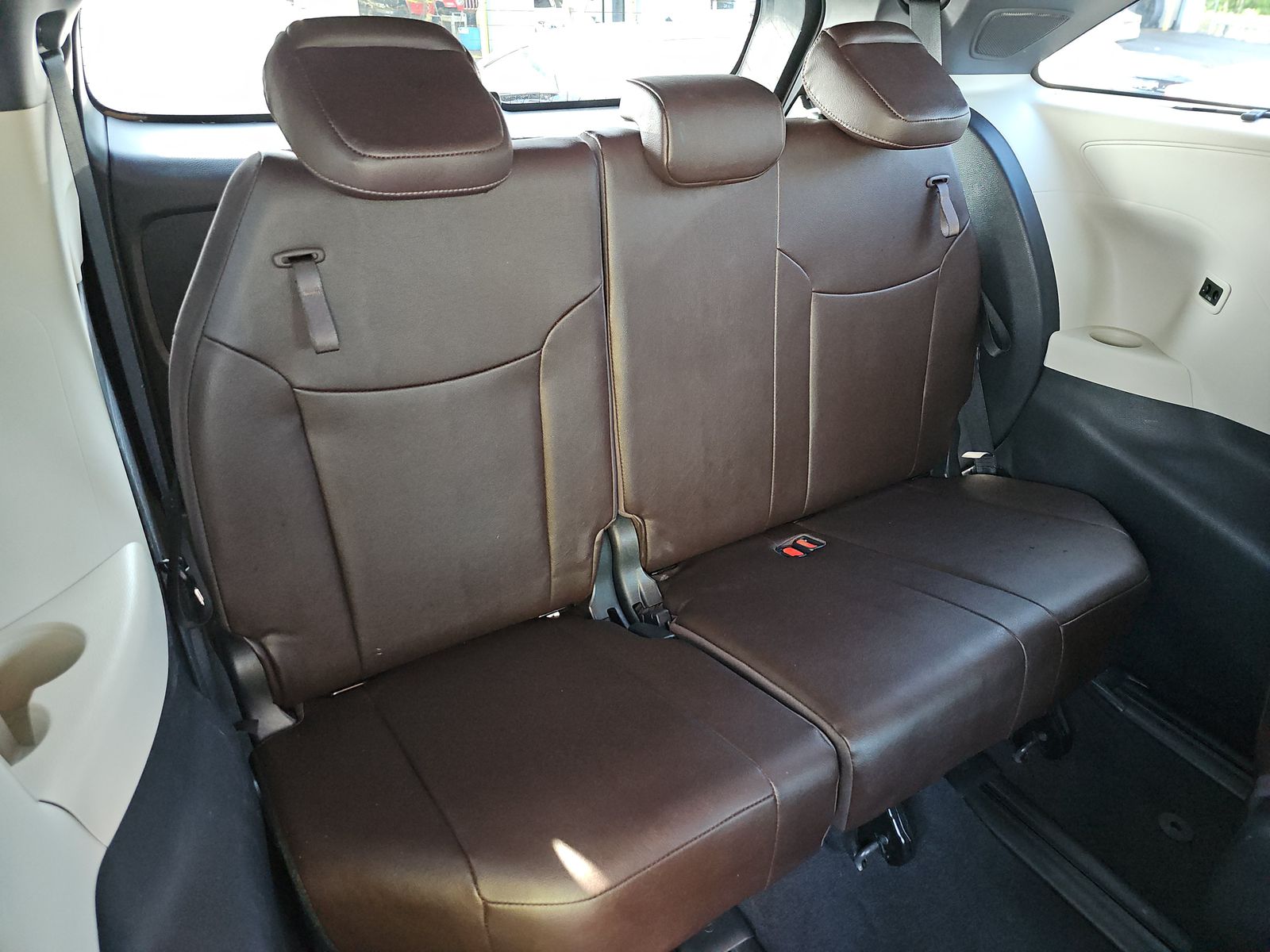 2021 Toyota Sienna Platinum AWD