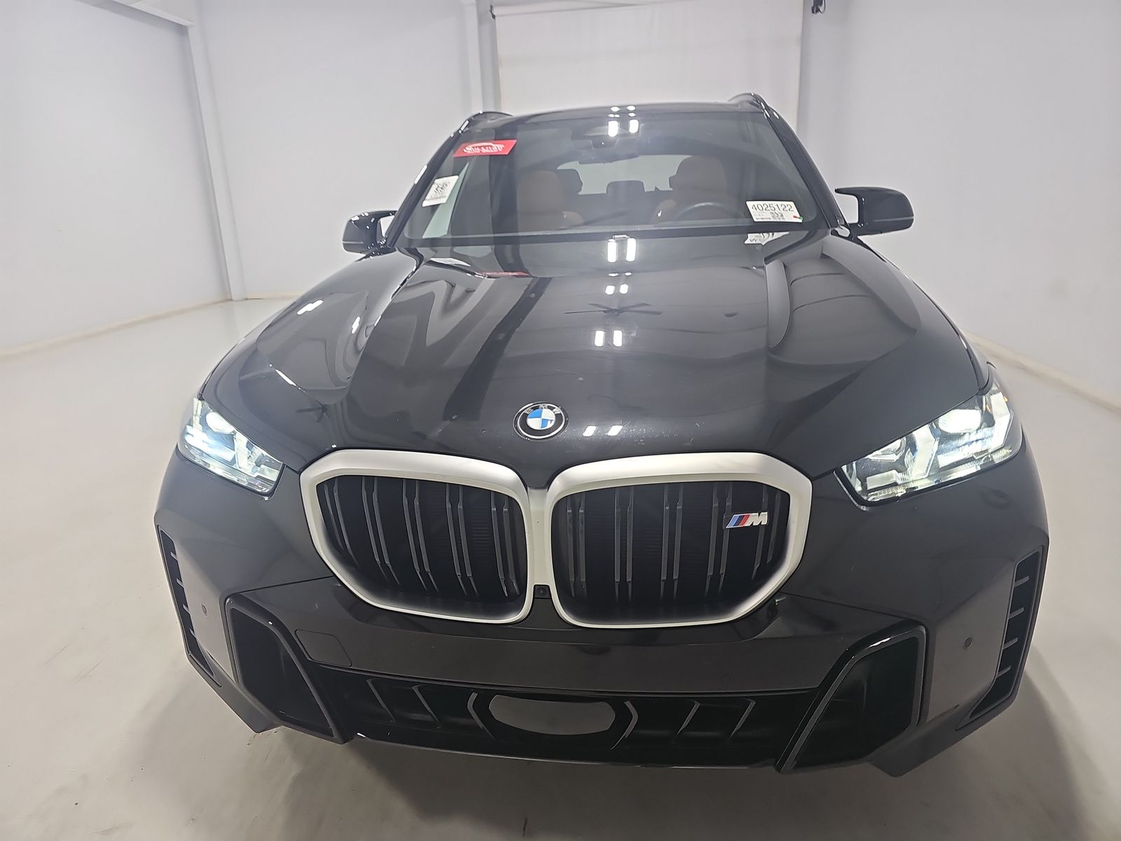 2025 BMW X5 M60i xDrive AWD