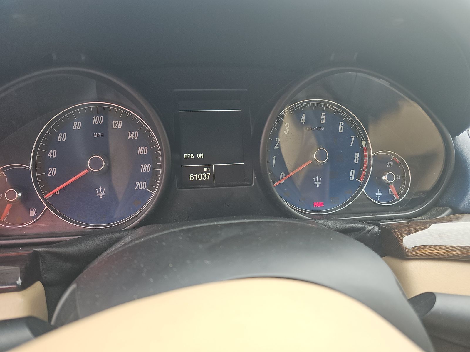 2015 Maserati GranTurismo Base FWD